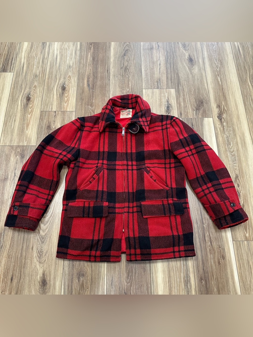 Vtg 50s 60s Midwest Outerwear Red Badger Buffalo Plaid Wool Mackinaw Jacket, XL